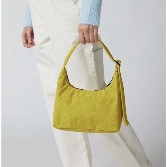 BAGGU Mini Nylon Shoulder Bag‎ Top Zip Greenish/Yellow Called Sour New - Picture 1 of 4